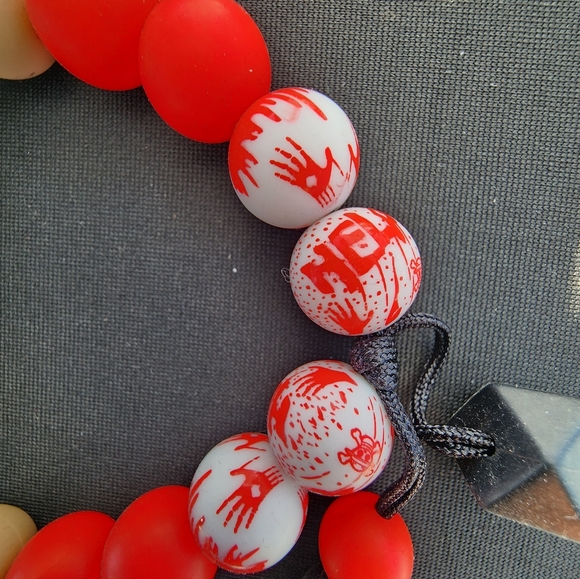 Jason Beaded Bracelet with Character Charm - Picture 3 of 5